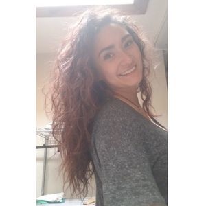 Meet your Posher, Natalie